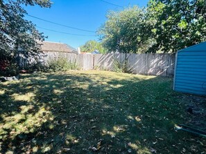 المنطقة المحيطة بالمنشأة