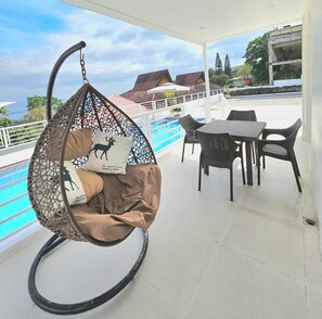 Front of property - The Downhill Tagaytay Resort (Tagaytay)