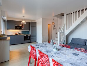 Interior - La Deauvillaise by Interhome (Deauville-Trouville)