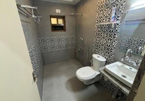 Dusche, Handtücher, Seife, Shampoo