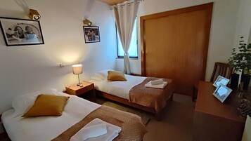 2 Schlafzimmer, Internetzugang, Bettwäsche