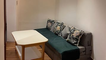家庭四人房, 山景 | 手提電腦工作空間、免費 Wi-Fi