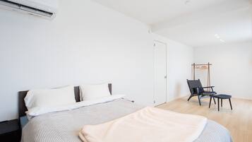 Villa, 3 habitaciones | Cortinas blackout, tabla de planchar con plancha y wifi gratis