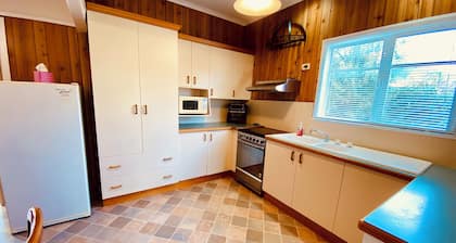 Cottage located at the gateway to the beautiful Kosciusko National Park.