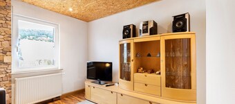 Apartment 'Ferienwohnung Nickel' with Wi-Fi