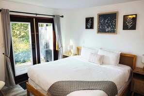 6 室のベッドルーム、デスク、旅行用ベビーベッド、WiFi