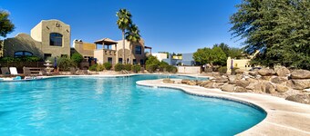 Peaceful Oasis