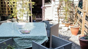 House, City View | Terrace/patio