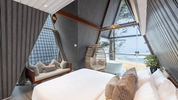 Romance Rooftop Seafront With Bathtub | Desk, laptop workspace, free WiFi