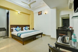 行政客房 | 起居區 | 電視