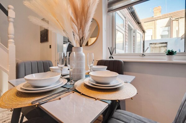 تناول الطعام