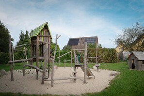 Children's area - Spacious Coastal Getaway (Wemeldinge)