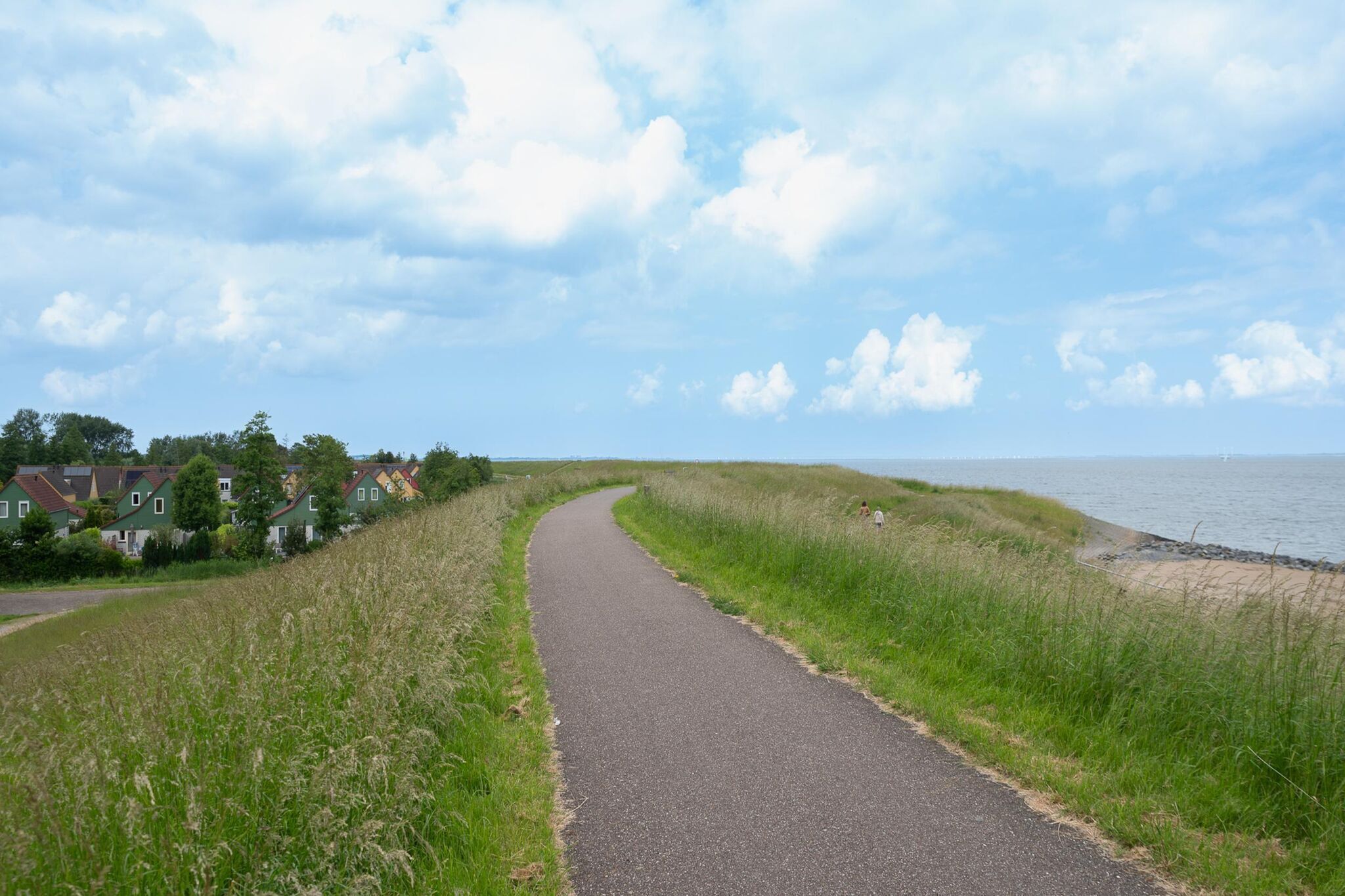 In prossimitá [estate] (<1 km)