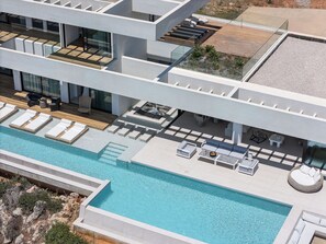 Exterior - Escape the Ordinary and Embrace a Fantasy by etouri (Chania)