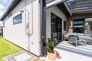 Property grounds - 100% Pure Raglan - Karioi Mountain View (Raglan)