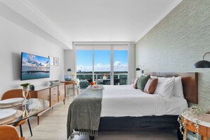 Iron/ironing board, travel crib, WiFi, bed sheets