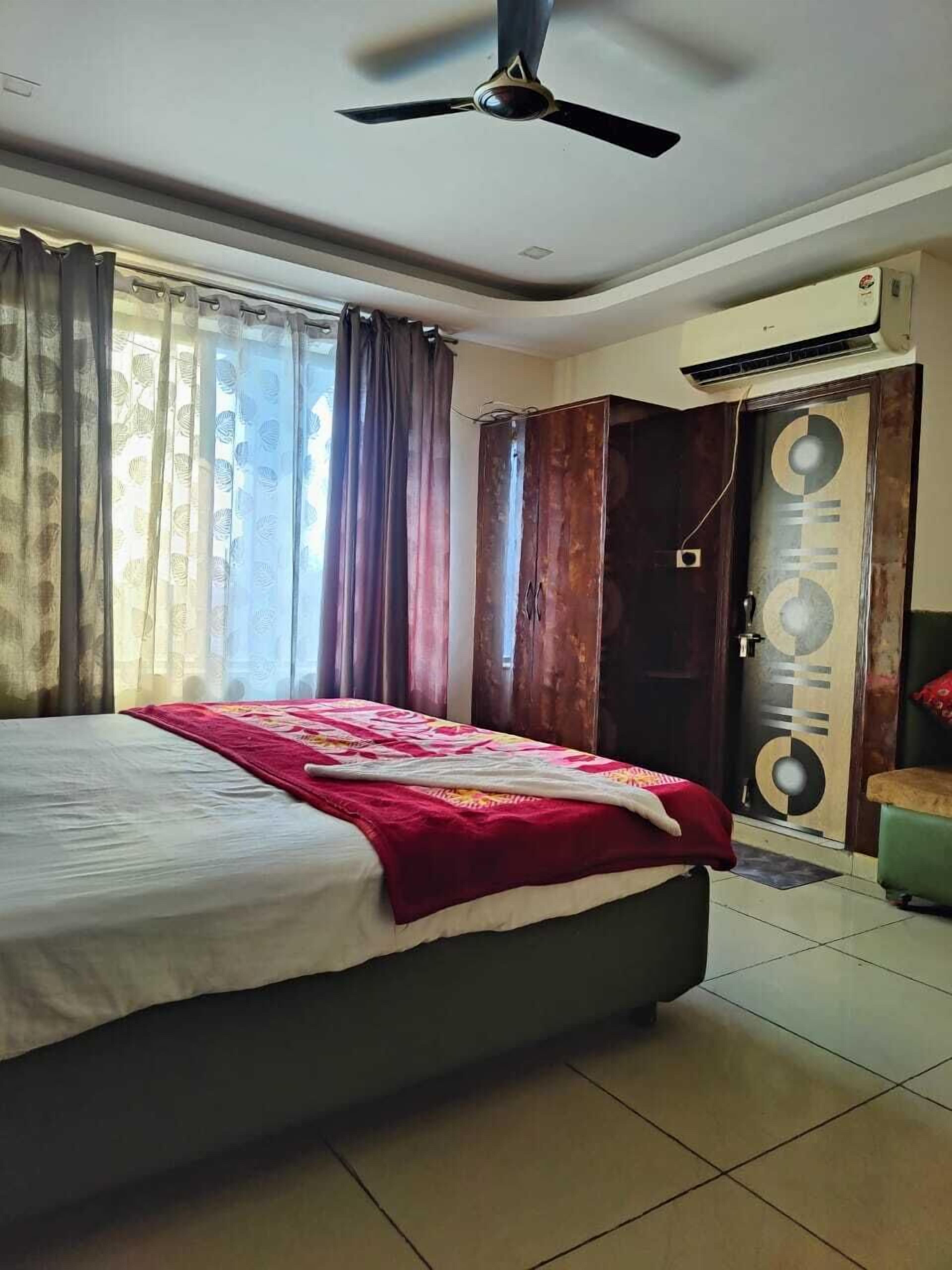 Luxe beddengoed, een bureau, extra bedden (toeslag), gratis wifi