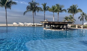 Pool - 2 Bedroom Grand Luxxe Golf 2x1 VIP Access Vidanta World (Nuevo Vallarta)