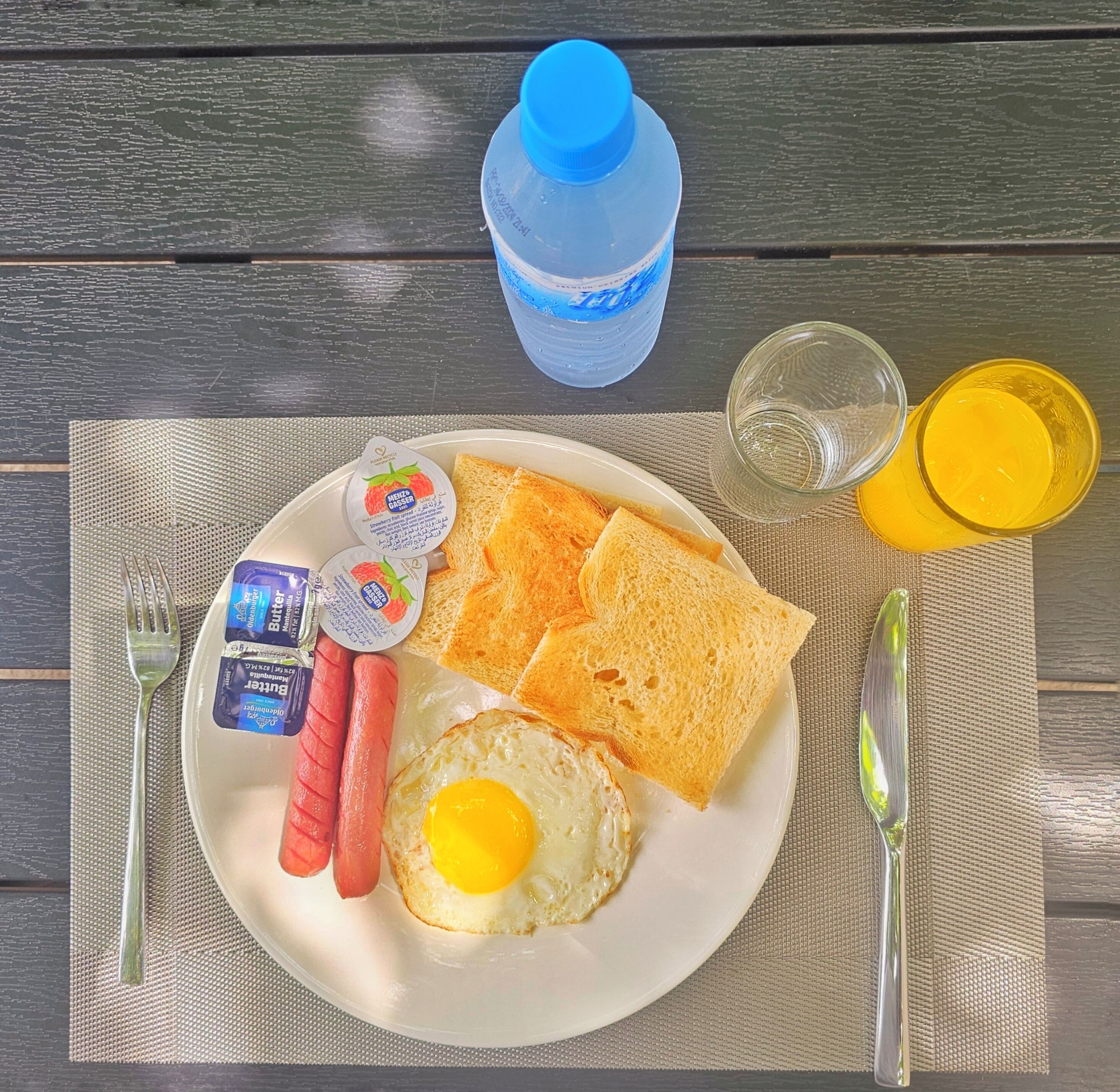 Desayuno continental incluido todos los días