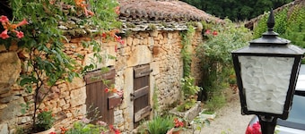 Country house in the heart of nature  
