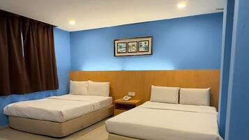 1 bedroom, desk, free WiFi, bed sheets