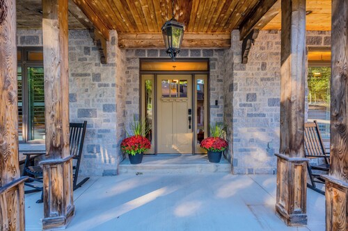 Michael’s Luxury Cottage on Bruce Trail/ Starlink