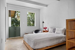 2 bedrooms, bed sheets