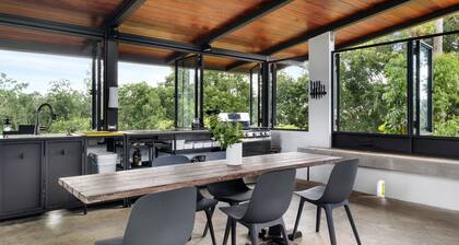 Casa Algarrobo relaxing farm stay in Puerto Rico