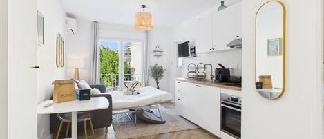 1 quarto, ferros/tábuas de passar roupa, Wi-Fi, roupa de cama