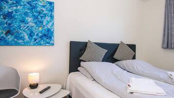 House | 2 bedrooms, individually furnished