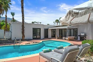 Piscine extérieure, piscine chauffée