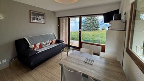 Unclassified image, 4 of 11, button - Renovated 2-room apartment, sleeps 4, at the foot of the slopes in Auris (Auris)