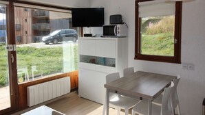 Unclassified image, 5 of 11, button - Renovated 2-room apartment, sleeps 4, at the foot of the slopes in Auris (Auris)