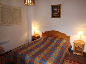 1 bedroom, WiFi - 2-room cabin apartment at the foot of the slopes with elevator - Auris en Oisans (Auris)