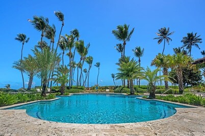 Paradise View Villa | Exclusive Beachfront Escape