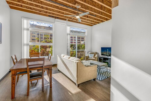 Brand New Condo Steps from Bremerton Ferry