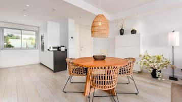 Huoneisto | Ruokailu