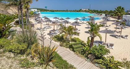 Luxury 2-bedroom sea View Apartment in Casares