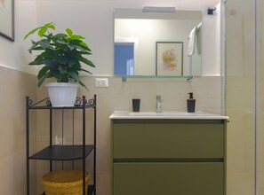 Hair dryer, towels, toilet paper