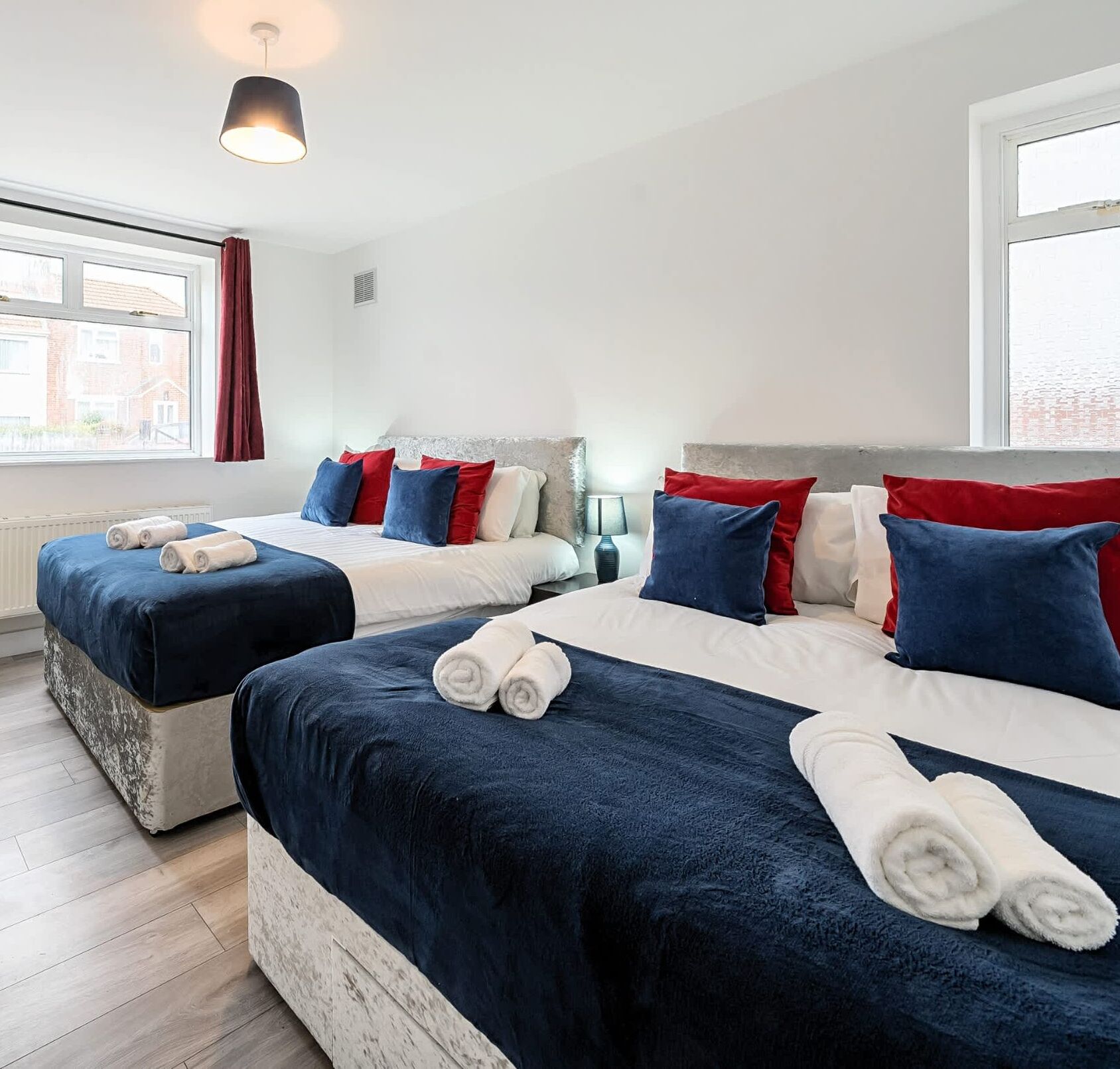 3 bedrooms, desk, iron/ironing board, WiFi