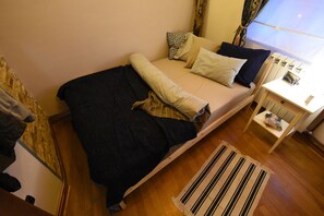 1 bedroom, iron/ironing board, free WiFi, bed sheets