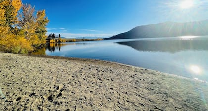 Relax & Enjoy the Sweetlife! Resort life awaits you at the Holiday Park Resort