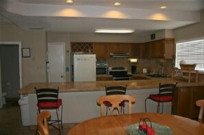 Fridge, microwave, oven, stovetop - Pelican Point #1 - Great complex! Beautiful Views! Cool off in the pool!! (Port Mansfield)