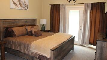 4 bedrooms, WiFi, bed sheets