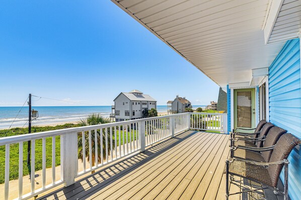 House (3 Bedrooms) | Interior - Walk to Beach: Home w/ 2 Decks in Galveston! (Galveston)