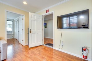 Apartment (1 Bedroom) | Interior