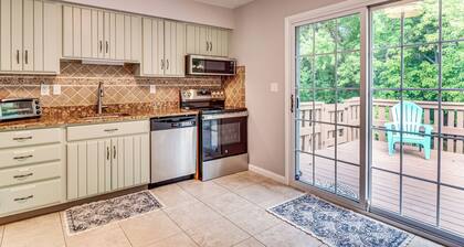 Family Home Close to Warwick, 5 Mi to Lake!