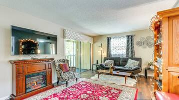 Appartement (2 Bedrooms) | Coin séjour