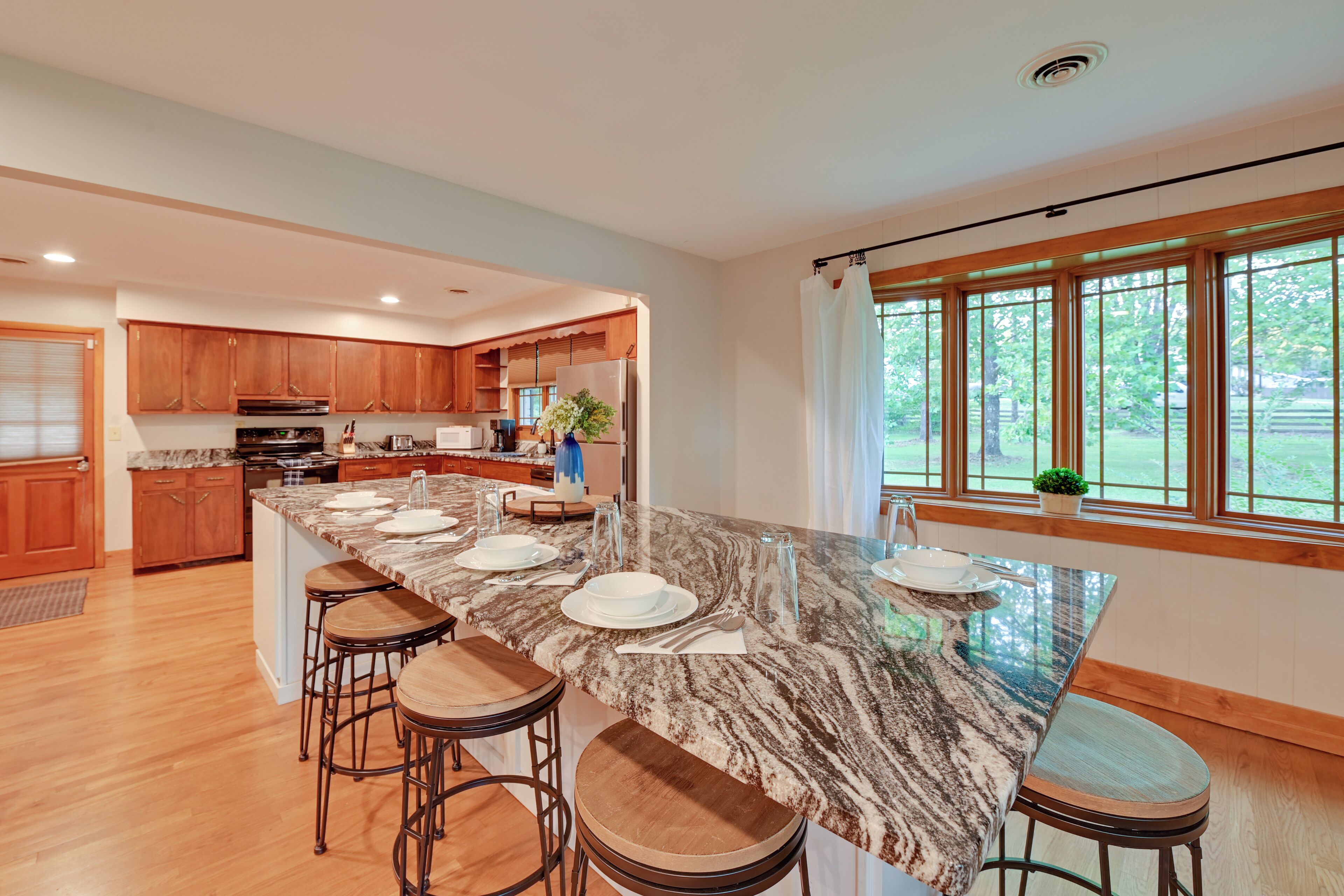 Rumah (5 Bedrooms) | Interior