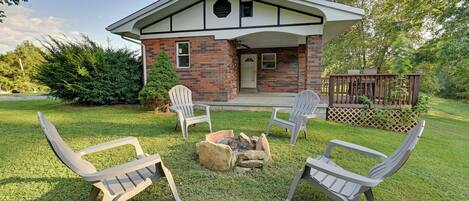 House (3 Bedrooms) | Front of property